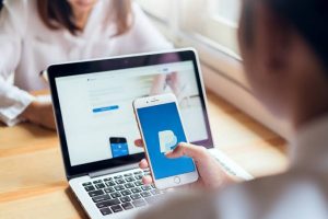 إعداد باي بال على منصة متجرك